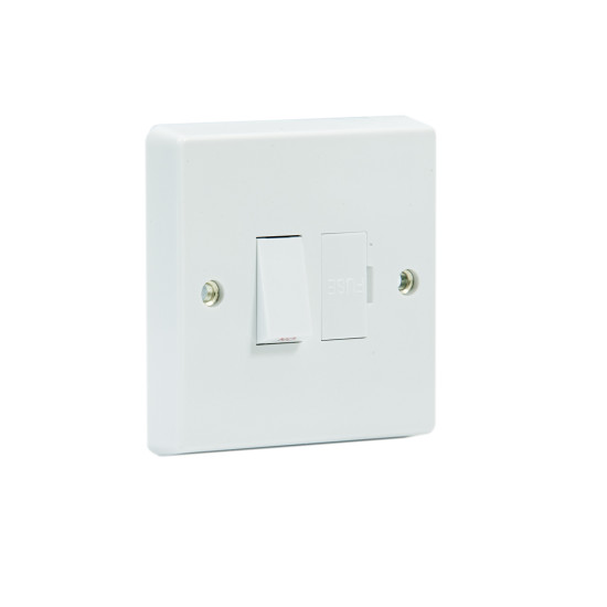 13A Switched Fused Spur White