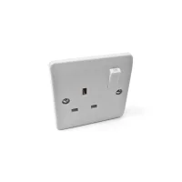 1 Gang Switched Socket White 1 Gang Switched Socket White