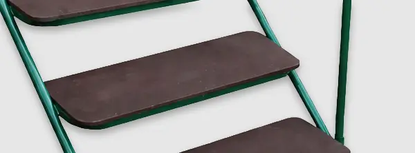 Steps & Storage